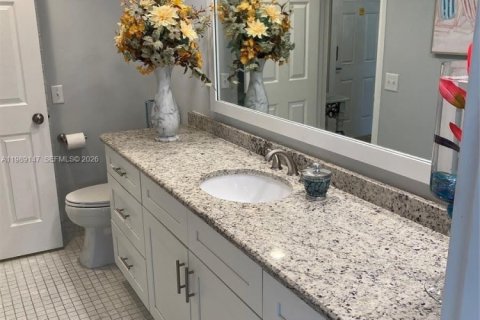 Apartamento en alquiler en Hutchinson Island South, Florida, 2 dormitorios, 102.38 m2 № 2057547 - foto 11