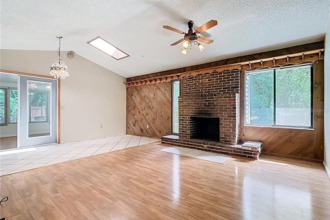 House in Lakeland, Florida 3 bedrooms, 162.02 sq.m. № 1899871 - photo 7