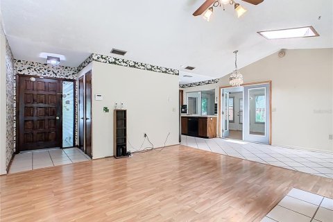House in Lakeland, Florida 3 bedrooms, 162.02 sq.m. № 1899871 - photo 9