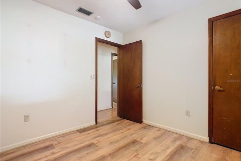 House in Lakeland, Florida 3 bedrooms, 162.02 sq.m. № 1899871 - photo 26