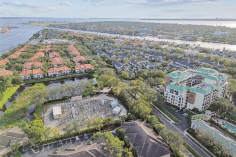 Condo in Tampa, Florida, 3 bedrooms  № 1439521 - photo 29