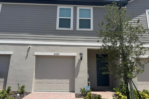 Townhouse in Clermont, Florida 3 bedrooms, 137.22 sq.m. № 1870161 - photo 3
