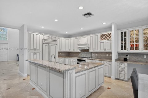 Casa en venta en Miramar, Florida, 4 dormitorios, 332.5 m2 № 2049127 - foto 15