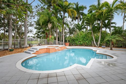 Casa en venta en Miramar, Florida, 4 dormitorios, 332.5 m2 № 2049127 - foto 4