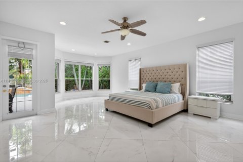 Casa en venta en Miramar, Florida, 4 dormitorios, 332.5 m2 № 2049127 - foto 28