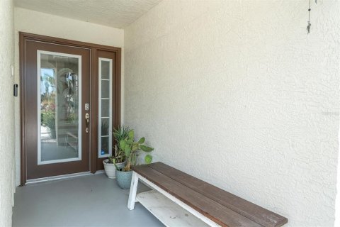 Adosado en venta en Tierra Verde, Florida, 3 dormitorios, 147.25 m2 № 1880460 - foto 3