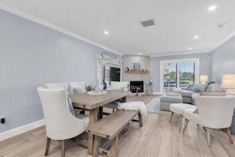 Adosado en venta en Tierra Verde, Florida, 3 dormitorios, 147.25 m2 № 1880460 - foto 11