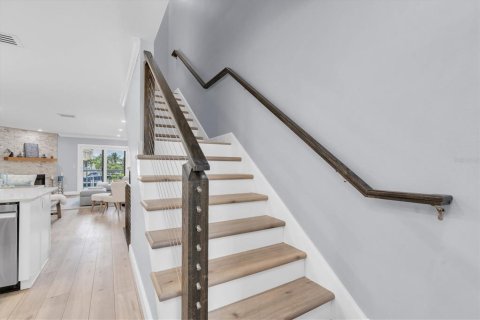 Adosado en venta en Tierra Verde, Florida, 3 dormitorios, 147.25 m2 № 1880460 - foto 16