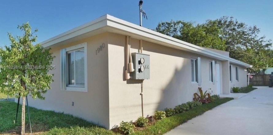 Villa ou maison à Miami, Floride 3 chambres, 183.11 m2 № 1976717