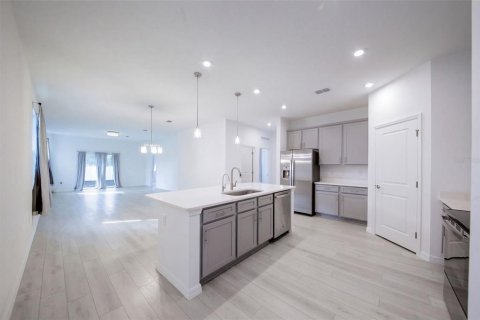 Villa ou maison à vendre à Cocoa, Floride: 3 chambres, 200.11 m2 № 2414989 - photo 8