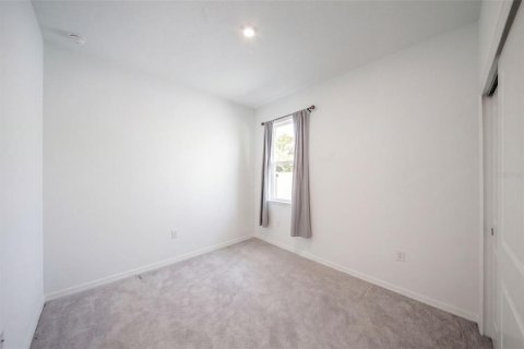 Villa ou maison à vendre à Cocoa, Floride: 3 chambres, 200.11 m2 № 2414989 - photo 13