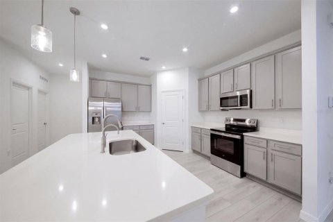Villa ou maison à vendre à Cocoa, Floride: 3 chambres, 200.11 m2 № 2414989 - photo 11