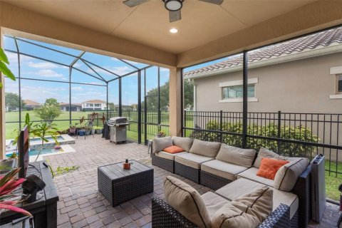 Casa en venta en Orlando, Florida, 5 dormitorios, 393.72 m2 № 1899209 - foto 21