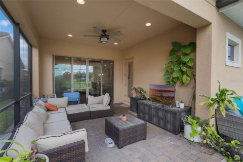 Casa en venta en Orlando, Florida, 5 dormitorios, 393.72 m2 № 1899209 - foto 20