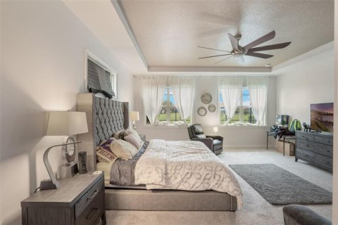 Casa en venta en Orlando, Florida, 5 dormitorios, 393.72 m2 № 1899209 - foto 27