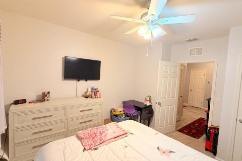 Casa en venta en Port St. Lucie, Florida, 4 dormitorios, 169.73 m2 № 2241383 - foto 22