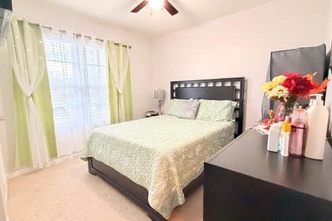Casa en venta en Port St. Lucie, Florida, 4 dormitorios, 169.73 m2 № 2241383 - foto 11