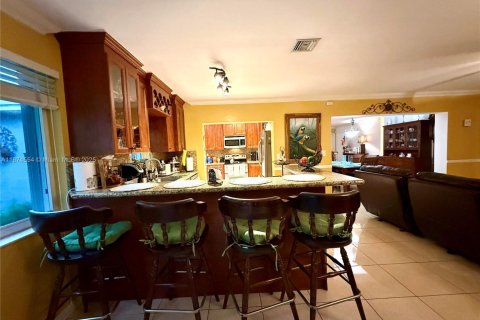 Купить виллу или дом в Майами, Флорида 1 комната, 164.62м2, № 1925838 - фото 23