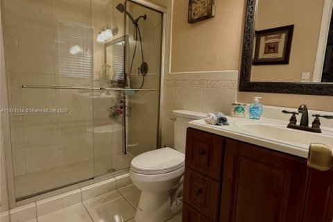 Купить виллу или дом в Майами, Флорида 1 комната, 164.62м2, № 1925838 - фото 18