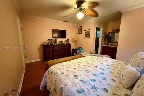 Купить виллу или дом в Майами, Флорида 1 комната, 164.62м2, № 1925838 - фото 11