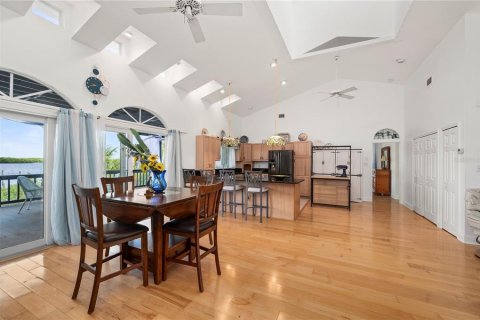Villa ou maison à vendre à Punta Gorda, Floride: 3 chambres, 157 m2 № 2149208 - photo 30