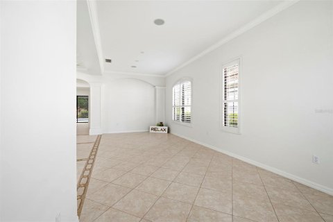 House in Bradenton, Florida 3 bedrooms, 296.08 sq.m. № 2220334 - photo 8