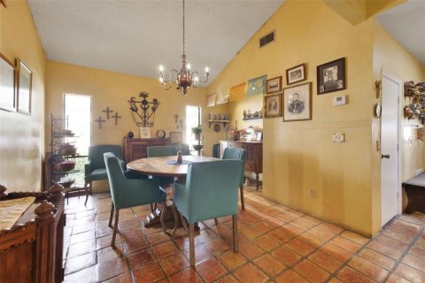Casa en venta en Orlando, Florida, 4 dormitorios, 209.87 m2 № 2195820 - foto 11
