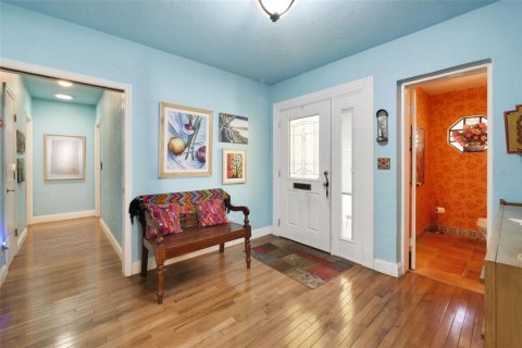 Casa en venta en Orlando, Florida, 4 dormitorios, 209.87 m2 № 2195820 - foto 3