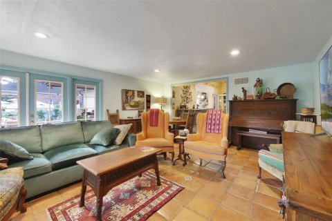 Casa en venta en Orlando, Florida, 4 dormitorios, 209.87 m2 № 2195820 - foto 13