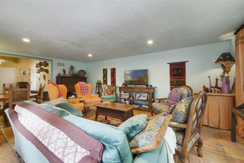 Casa en venta en Orlando, Florida, 4 dormitorios, 209.87 m2 № 2195820 - foto 15