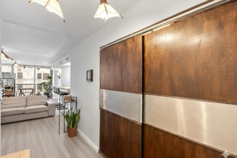 Condominio en venta en Miami Beach, Florida, 2 dormitorios, 110.55 m2 № 1922388 - foto 22