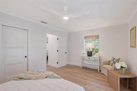 House in Sarasota, Florida 3 bedrooms, 276.29 sq.m. № 1636723 - photo 30