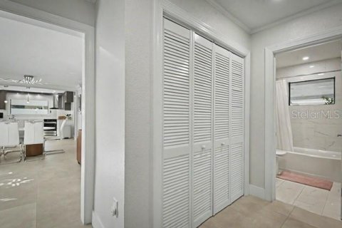 Casa en venta en Sarasota, Florida, 3 dormitorios, 152.08 m2 № 2386762 - foto 16