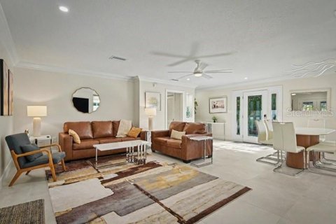 Casa en venta en Sarasota, Florida, 3 dormitorios, 152.08 m2 № 2386762 - foto 4
