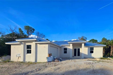 Villa ou maison à Clewiston, Floride 3 chambres, 180.23 m2 № 2054371