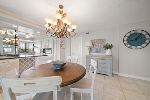 Copropriété à vendre à Clearwater, Floride: 2 chambres, 142.14 m2 № 2375454 - photo 12