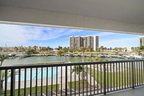 Copropriété à vendre à Clearwater, Floride: 2 chambres, 142.14 m2 № 2375454 - photo 21