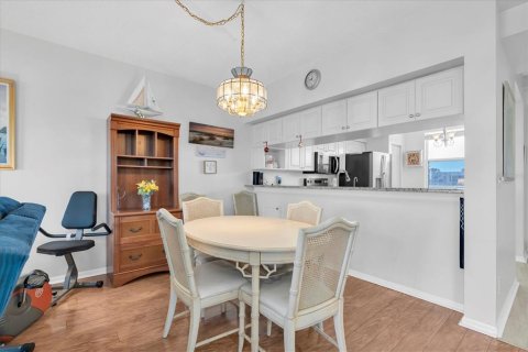 Купить кондоминиум в Семинол, Флорида 3 комнаты, 111.95м2, № 2223073 - фото 13