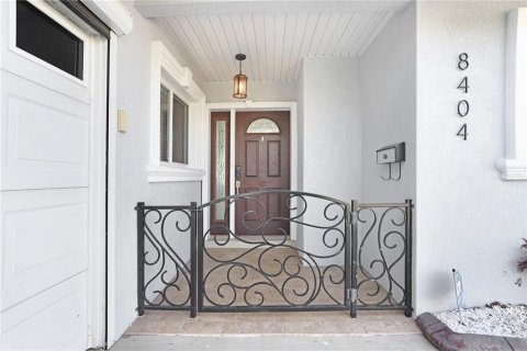 Villa ou maison à vendre à Tampa, Floride: 3 chambres, 150.41 m2 № 2107282 - photo 3