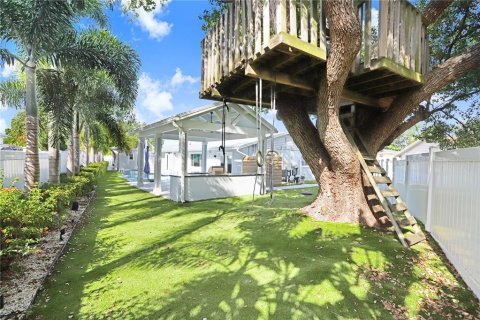 Villa ou maison à vendre à Tampa, Floride: 3 chambres, 150.41 m2 № 2107282 - photo 26