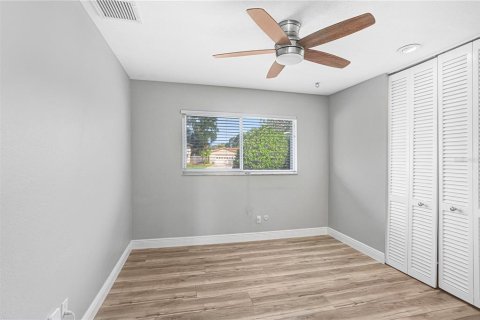 Villa ou maison à vendre à Tampa, Floride: 3 chambres, 150.41 m2 № 2107282 - photo 21