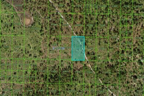 Terreno en Frostproof, Florida № 2160598