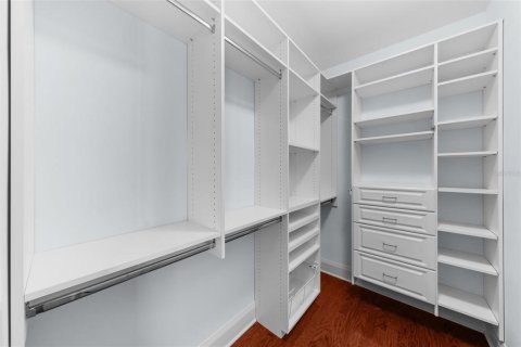 Купить виллу или дом в Тампа, Флорида 12 комнат, 518.58м2, № 1885211 - фото 28