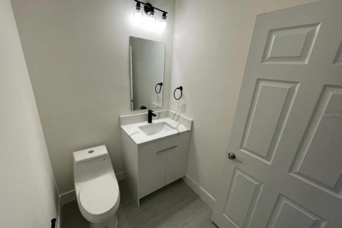 House in Port Charlotte, Florida 4 bedrooms, 177.81 sq.m. № 1771672 - photo 14