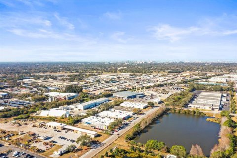 Immobilier commercial à vendre à Clearwater, Floride: 994.05 m2 № 2415555 - photo 9