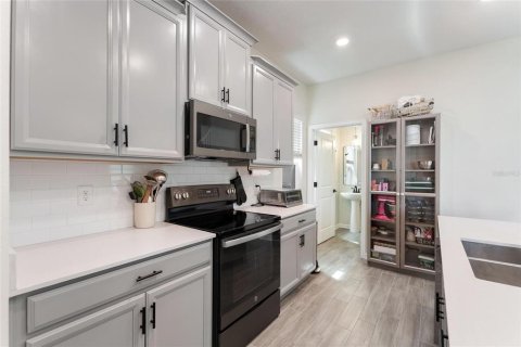 Casa en venta en Davenport, Florida, 3 dormitorios, 192.87 m2 № 2151463 - foto 17