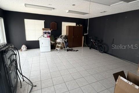 House in Orlando, Florida 4 bedrooms, 233.65 sq.m. № 2107839 - photo 6