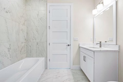 Copropriété à vendre à Bradenton, Floride: 2 chambres, 103.68 m2 № 1913599 - photo 22