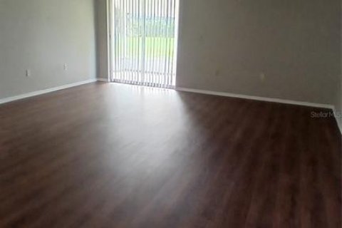 Apartamento en alquiler en Spring Hill, Florida, 3 dormitorios, 130.06 m2 № 2280166 - foto 6