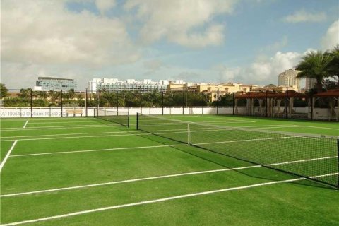 Condominio en alquiler en Aventura, Florida, 1 dormitorio, 99.03 m2 № 2012340 - foto 14